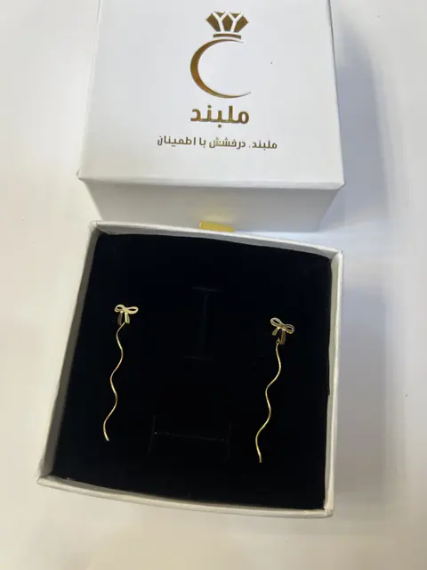 گوشواره طلا زنانه مدل کرلی طرح پاپیون، طلای 18عیار
